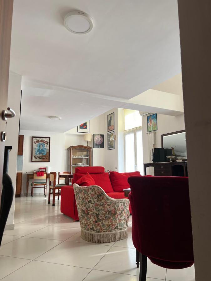 The Artist'S Home Naples Luaran gambar