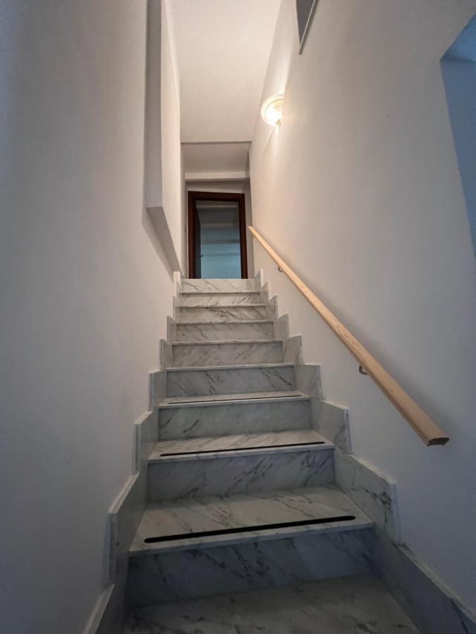 The Artist'S Home Naples Luaran gambar